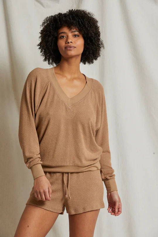 O'Connor V Neck Sweatshirt - Walnut Brown - Perfect White Tee