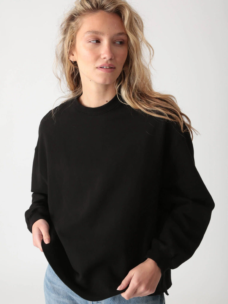 Neil Sweatshirt - Onyx Black - Electric Rose