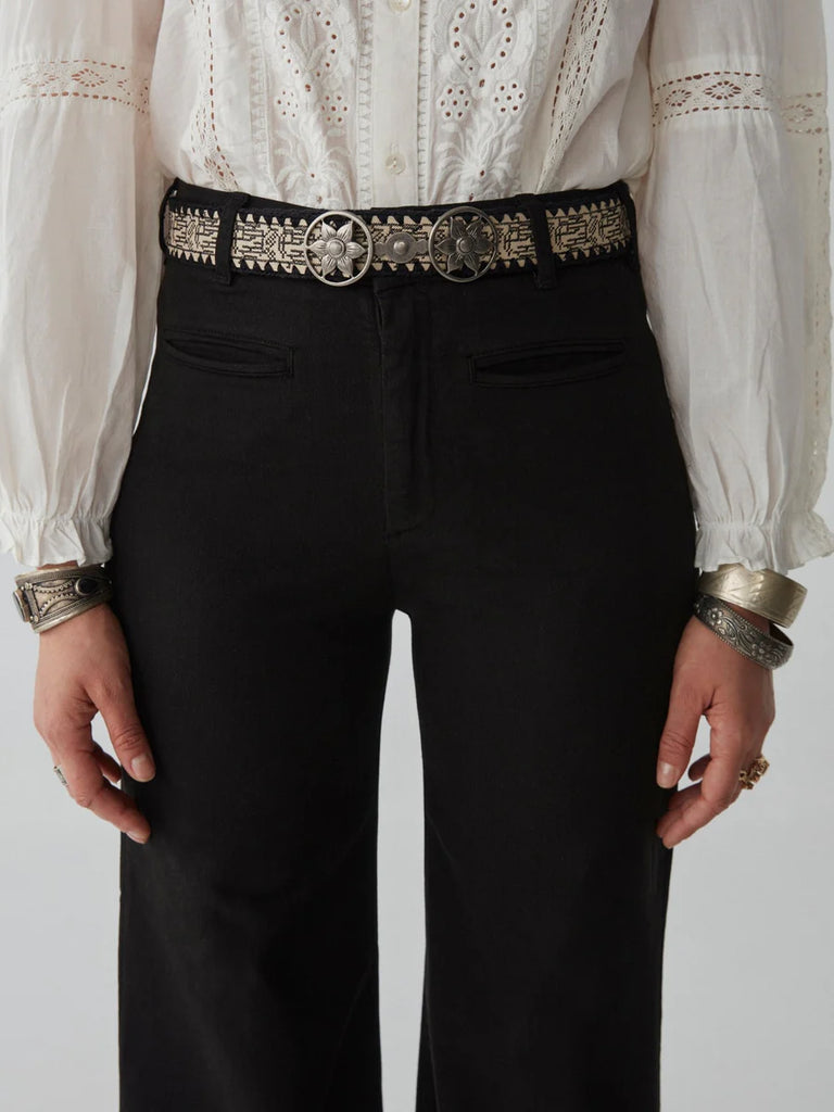 Labyrinth Belt - Embroidery Black & White  / Maison Hotel