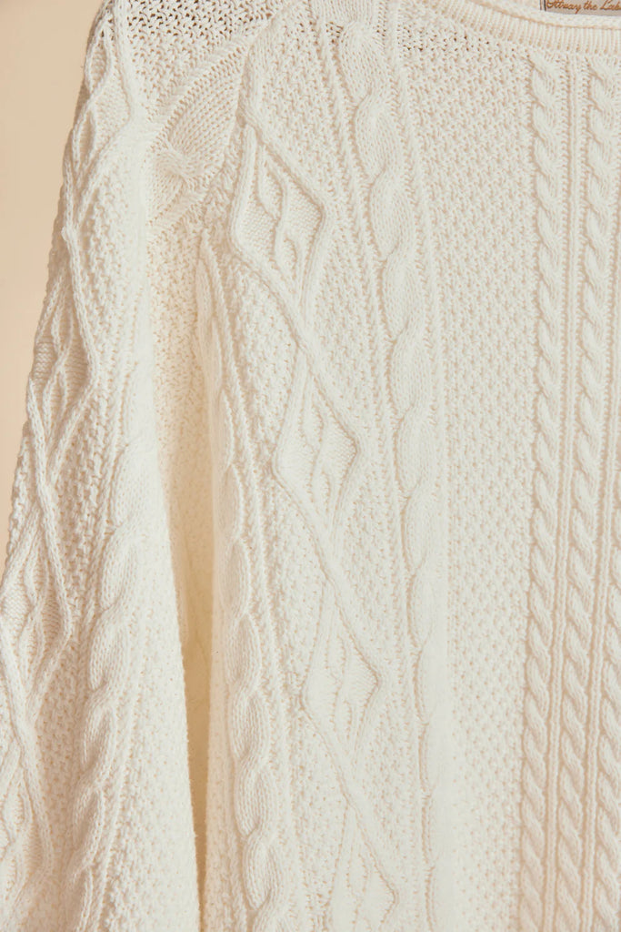 Unisex Rory Cable Knit Sweater - Antique White / Ottway